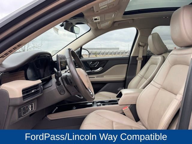 Used 2021 Lincoln Corsair Reserve w/ Elements Package AWD/4WD image 8