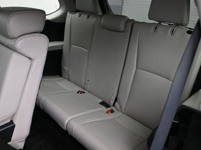 Certified 2024 Toyota Grand Highlander XLE image 28