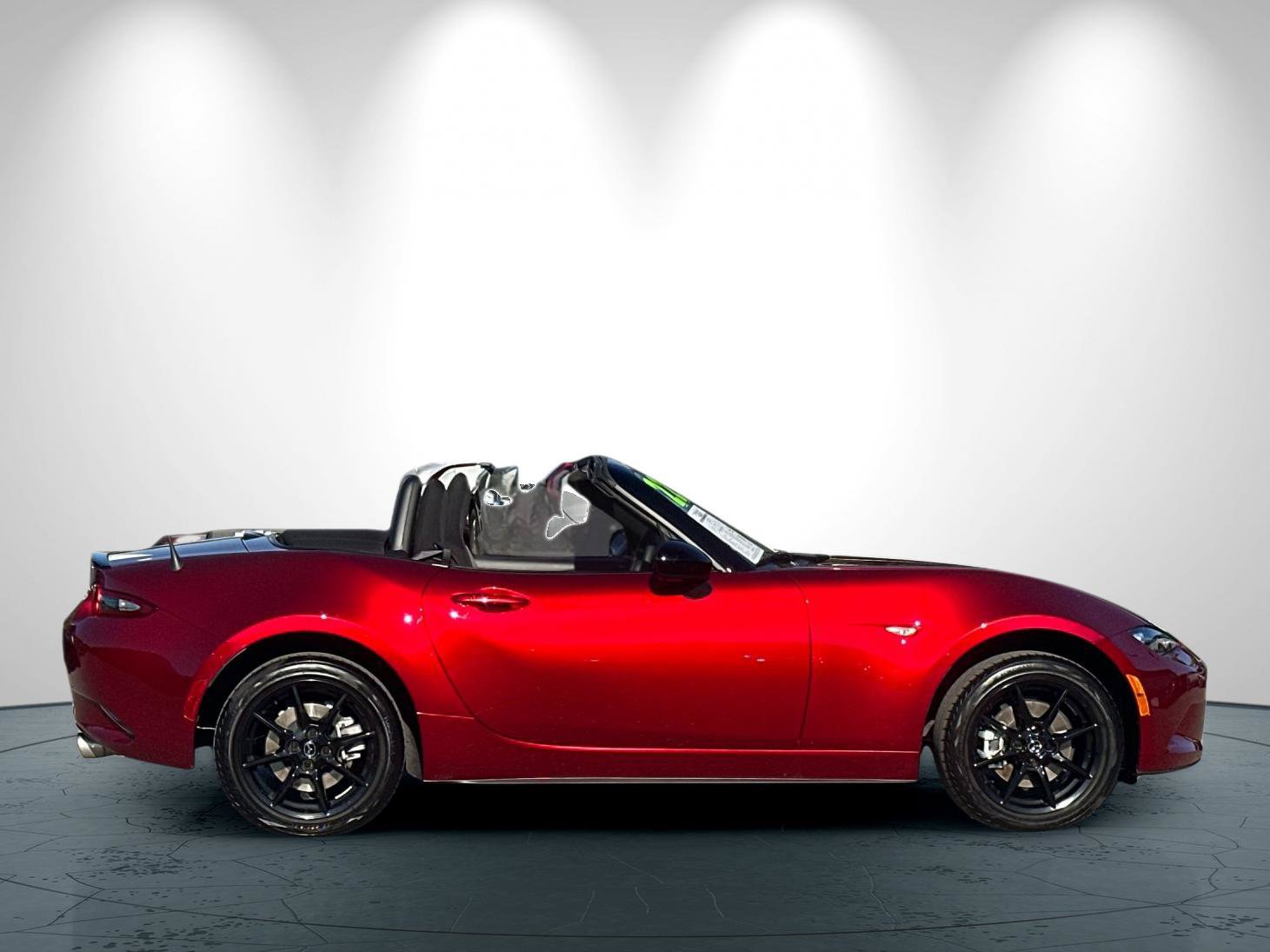 Used 2022 MAZDA MX-5 Miata Sport RWD image 3