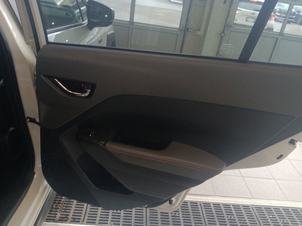 New 2026 Subaru Crosstrek 2.5i Limited w/ Crosstrek Mirror Package image 18