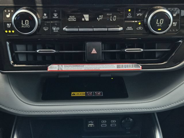 Certified 2026 Toyota Highlander Limited AWD/4WD image 17