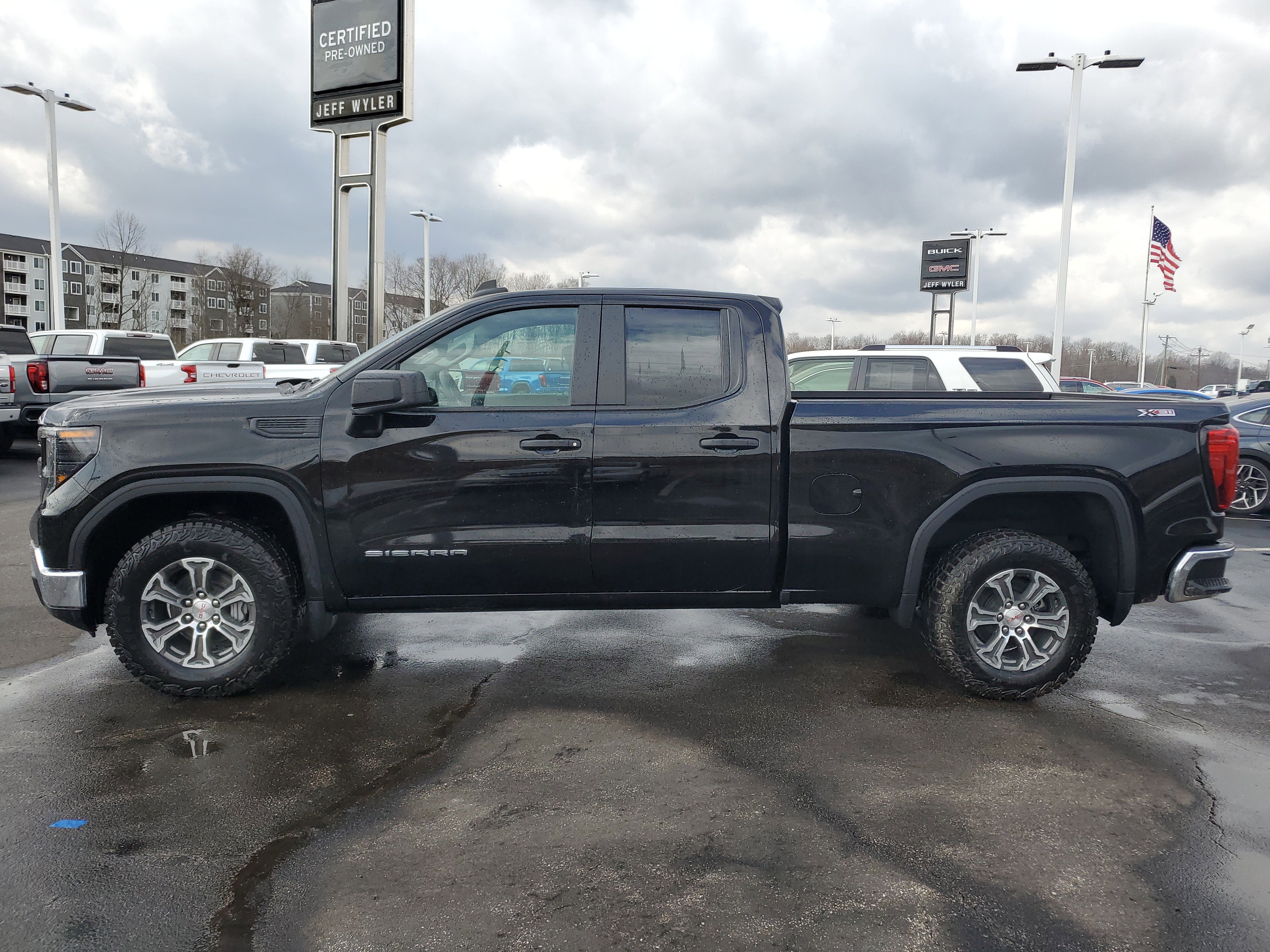 New 2026 GMC Sierra 1500 Pro w/ Pro Value Package image 8