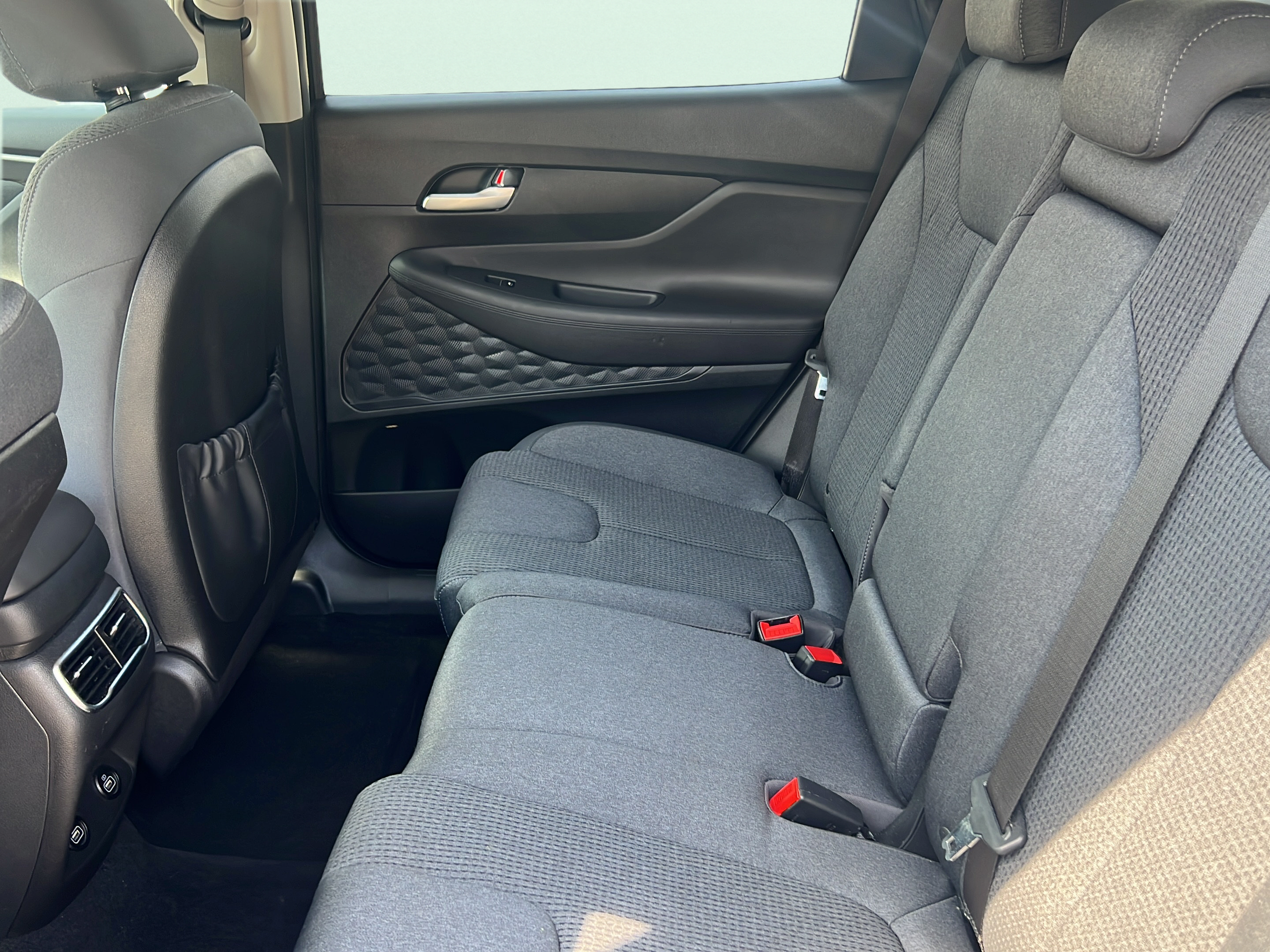 Certified 2023 Hyundai Santa Fe SE FWD image 20