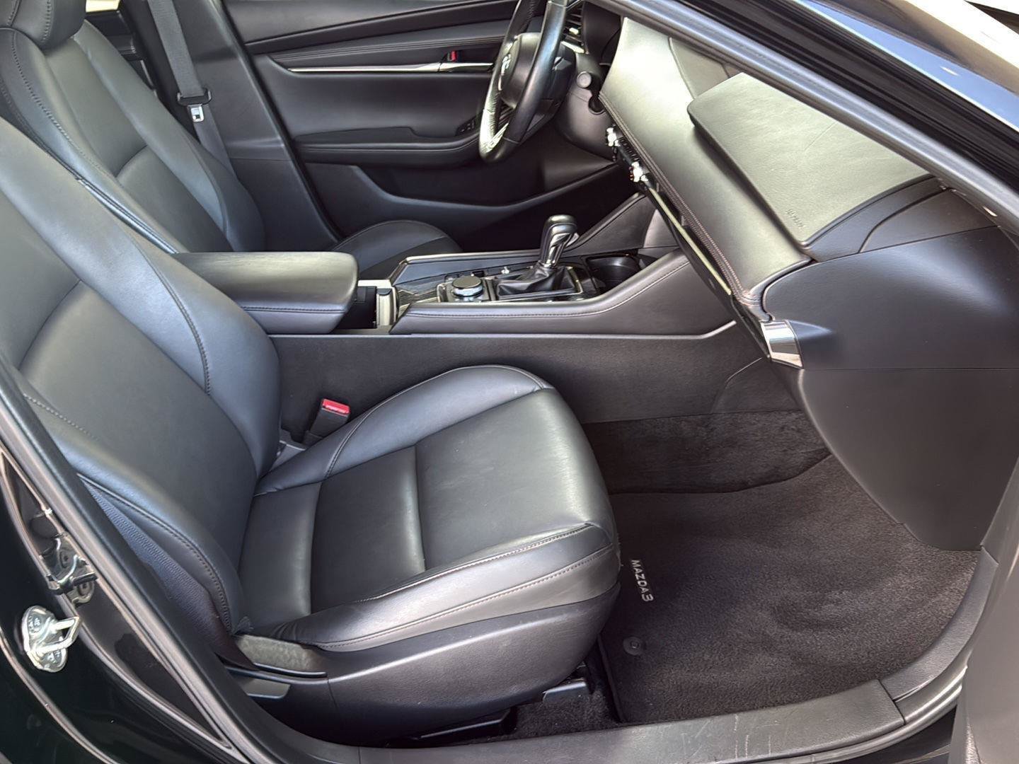 Used 2024 MAZDA MAZDA3 s FWD image 25