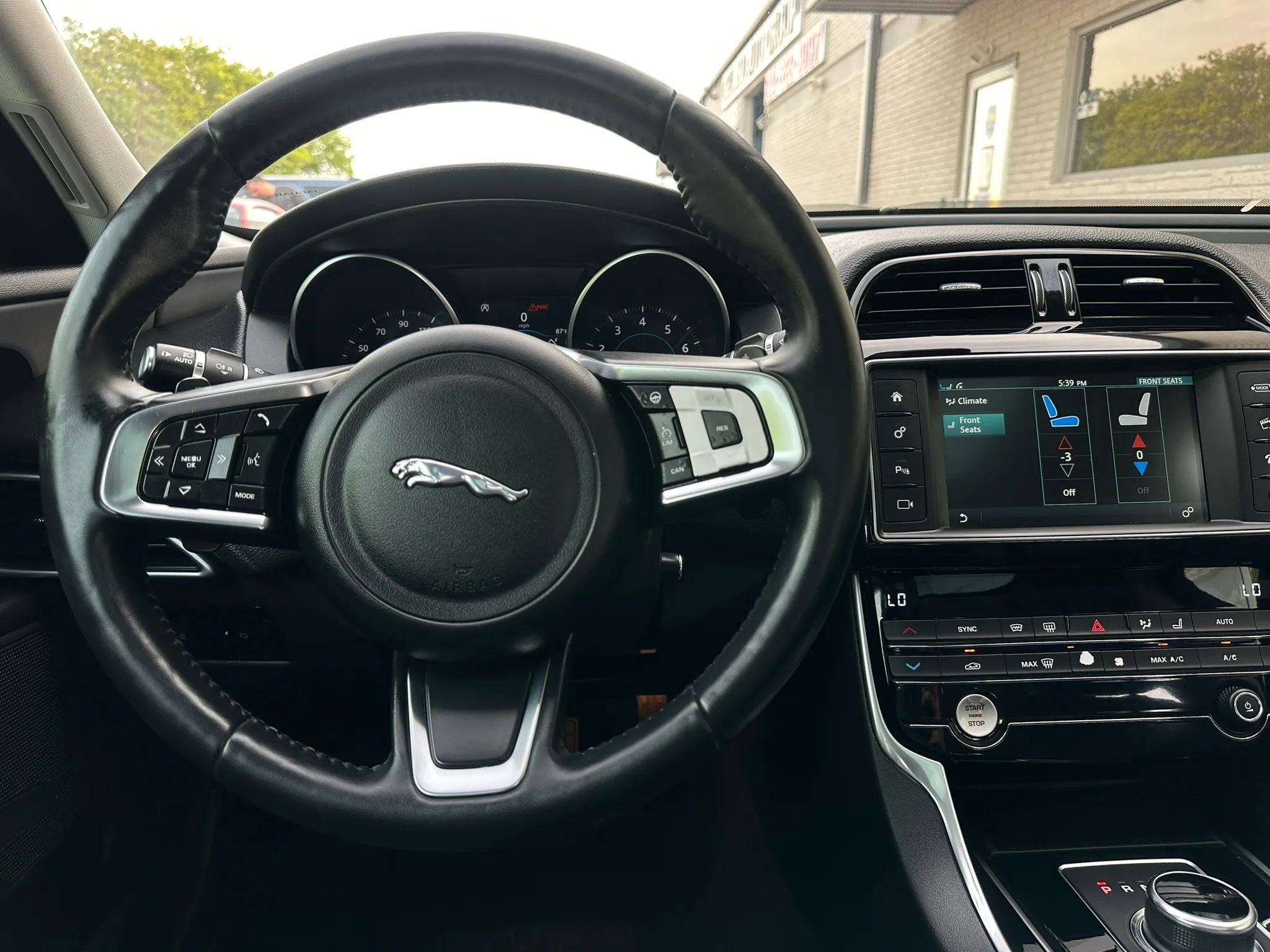 Used 2018 Jaguar XE Prestige RWD image 28