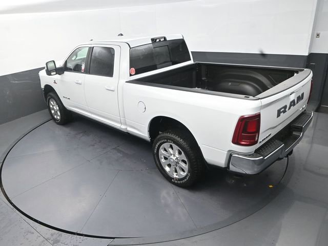 New 2026 RAM 3500 Laramie AWD/4WD image 15