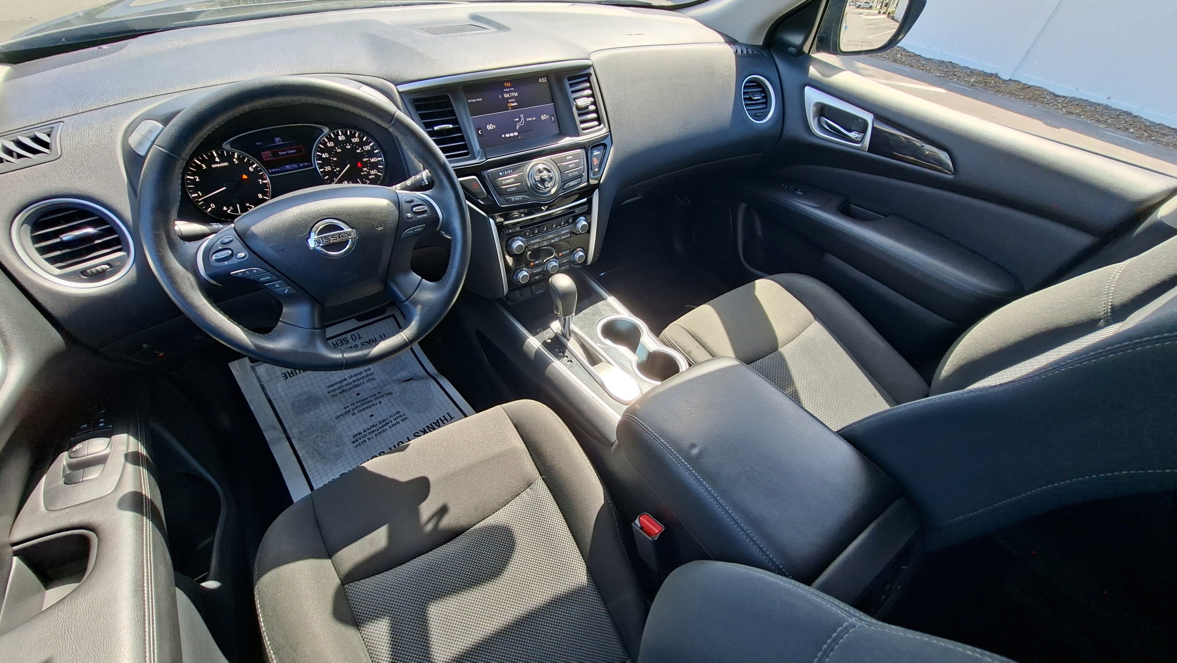 Certified 2020 Nissan Pathfinder SV image 19