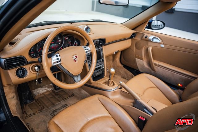 Used 2006 Porsche 911 Carrera image 2