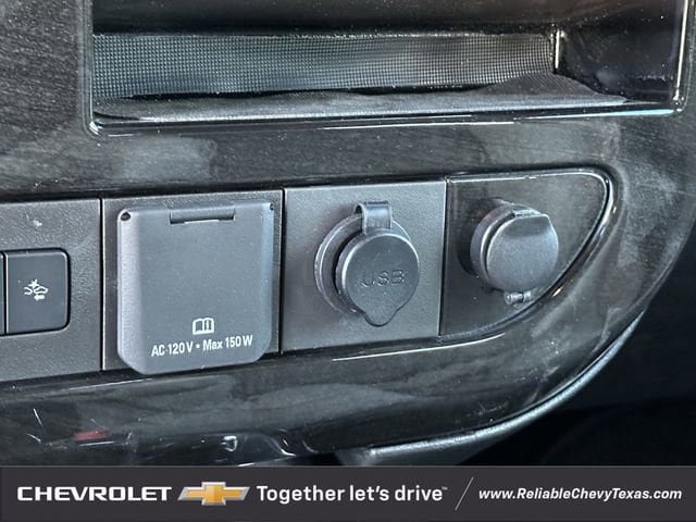 New 2025 Chevrolet Express 2500 Extended w/ Driver Convenience Package image 24