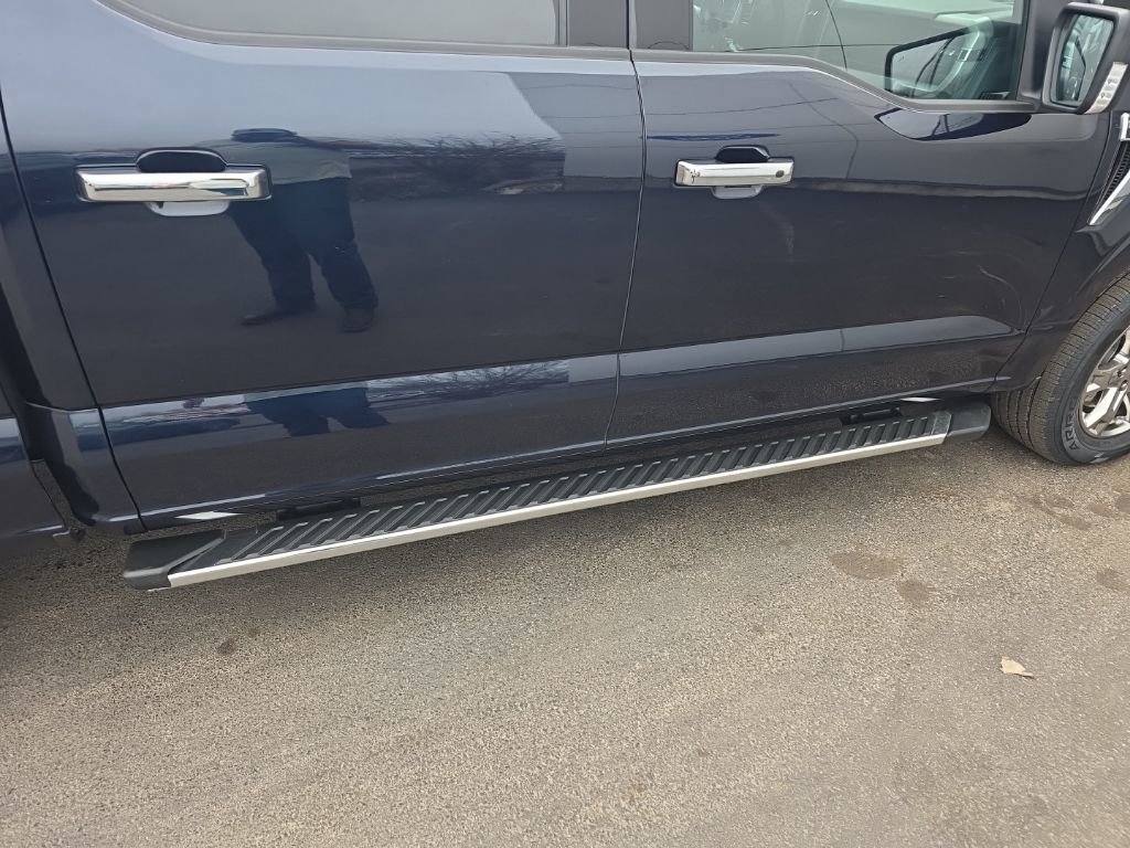 Used 2023 Ford F150 XLT w/ Equipment Group 302A High image 5