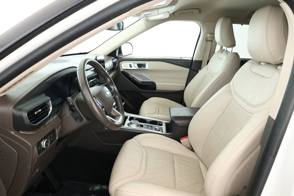 Used 2022 Ford Explorer Platinum w/ Equipment Group 601A image 18