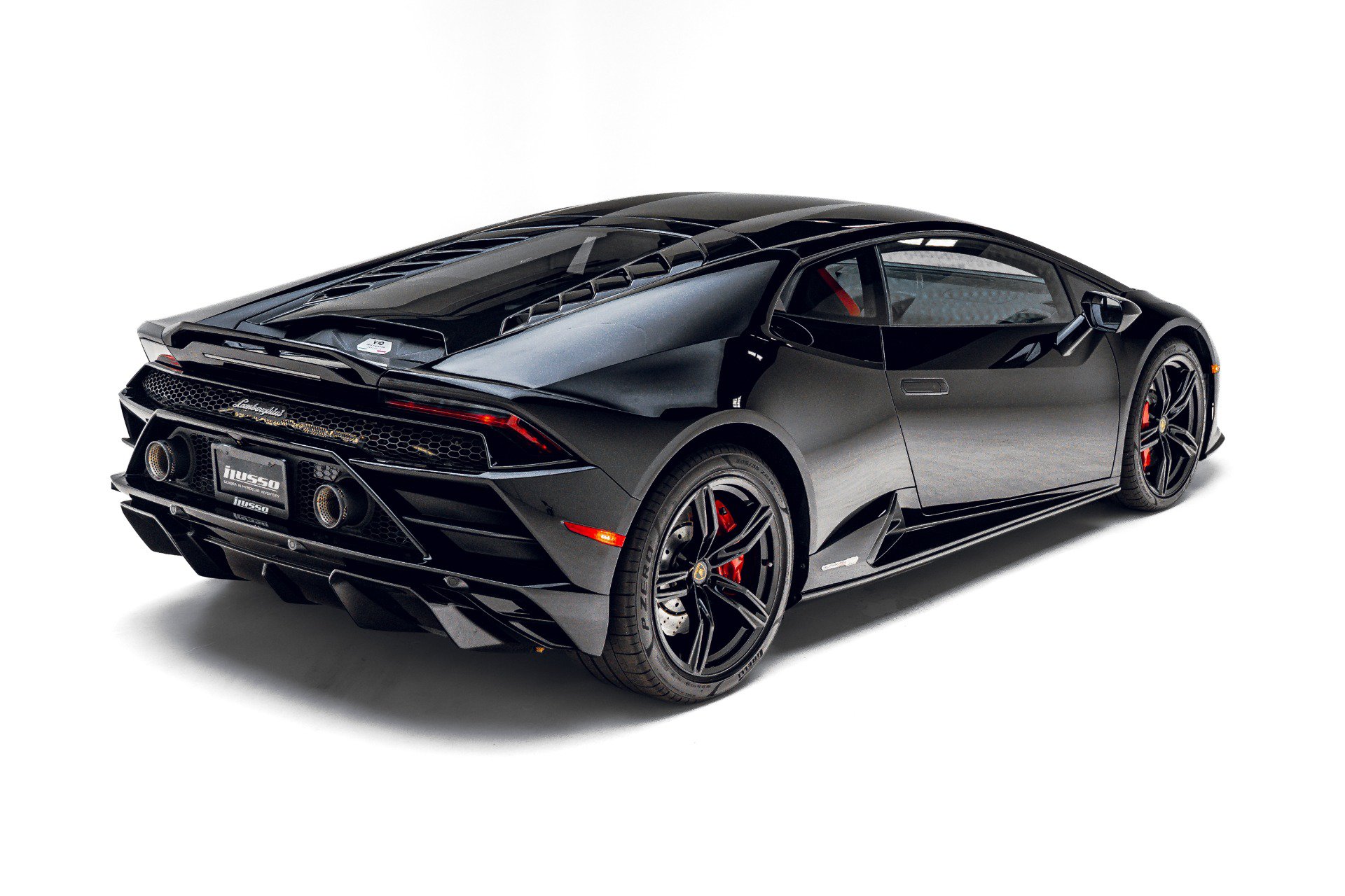 Used 2021 Lamborghini Huracan EVO RWD image 6