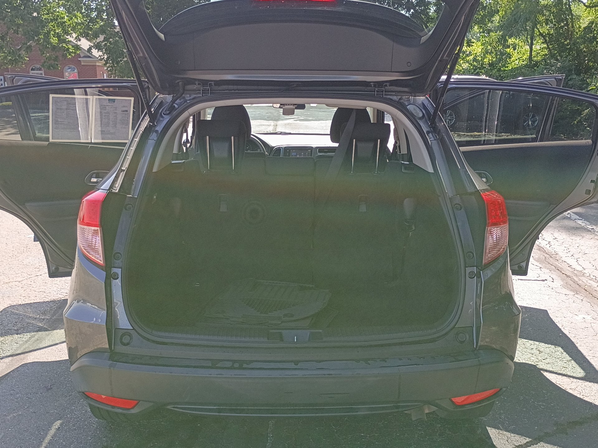 Used 2017 Honda HR-V EX image 14