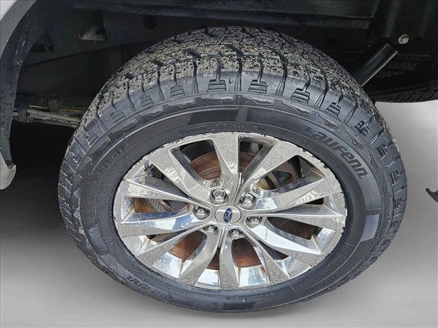 Used 2017 Ford F150 Lariat w/ Equipment Group 502A Luxury image 23