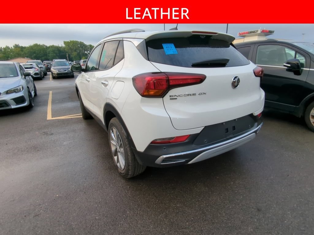 Used 2021 Buick Encore GX Essence w/ Advanced Technology Package AWD/4WD image 4