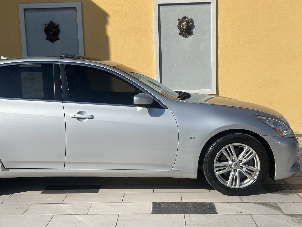 Used 2015 INFINITI Q40 AWD w/ Navigation Package image 12