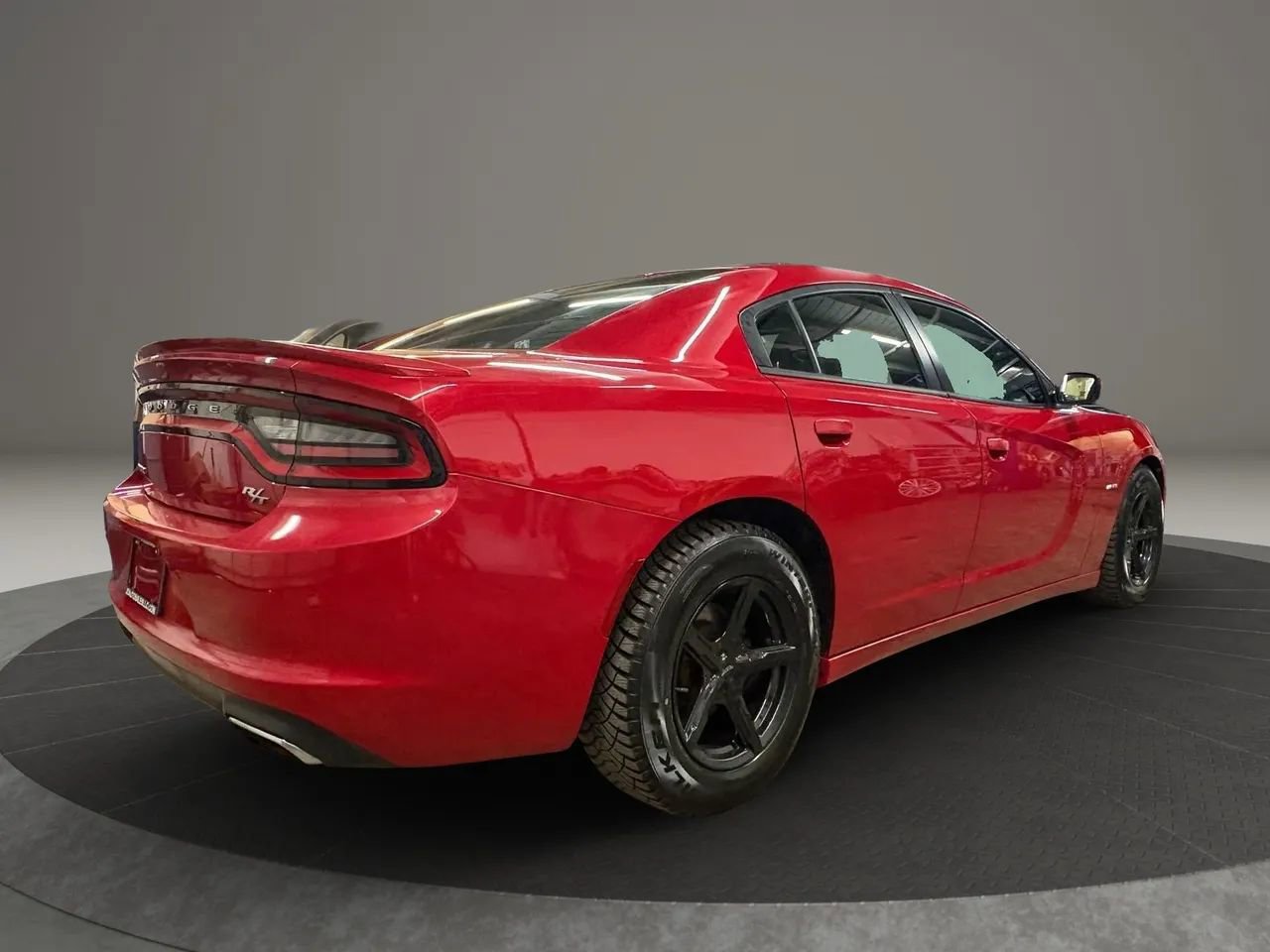 Used 2015 Dodge Charger R/T w/ Plus Group image 8