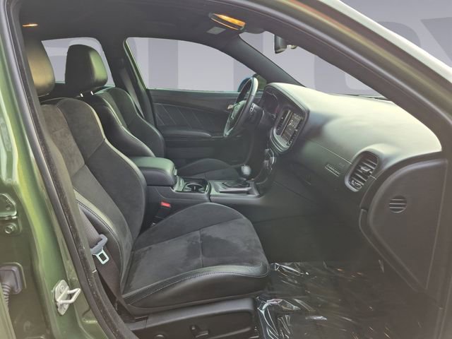 Used 2023 Dodge Charger R/T w/ Plus Group RWD image 17
