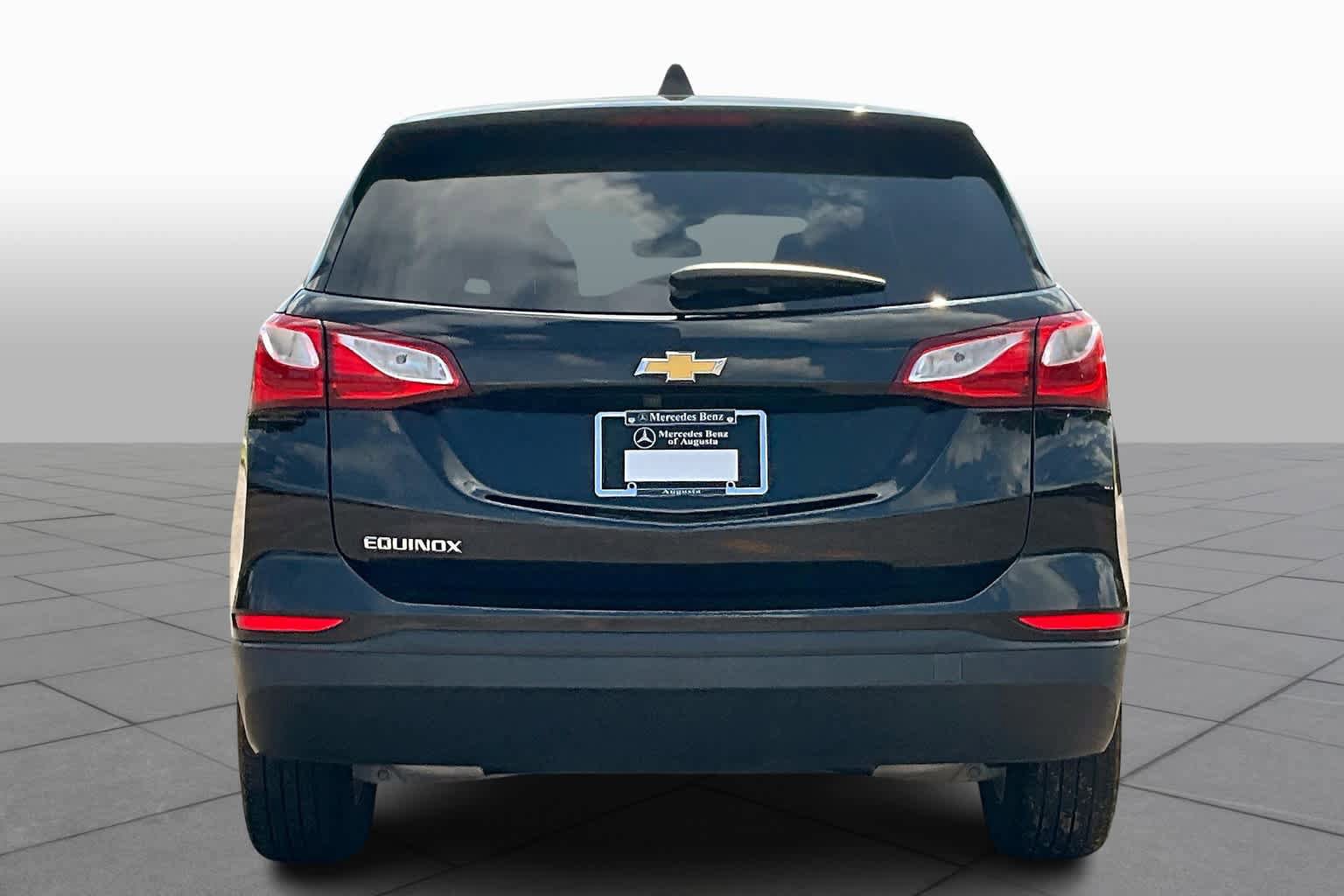 Used 2019 Chevrolet Equinox LS w/ LS Convenience Package image 5