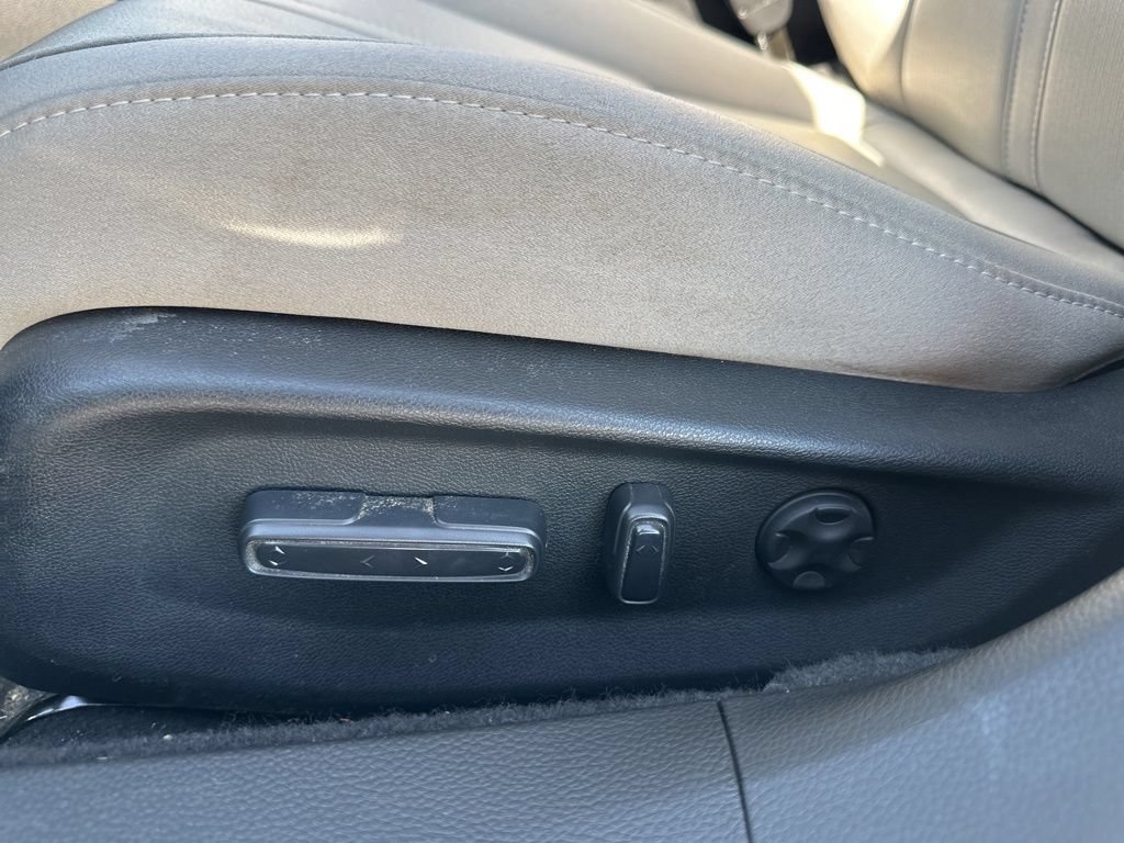 Used 2019 Honda Accord EX image 17