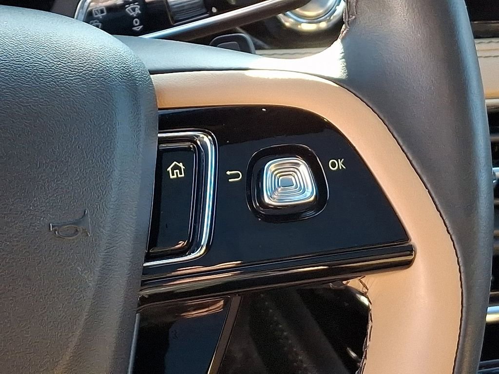 Used 2022 Lincoln Corsair Reserve image 24