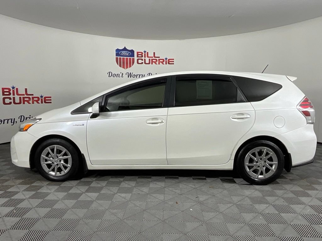 Used 2017 Toyota Prius V Three FWD image 6