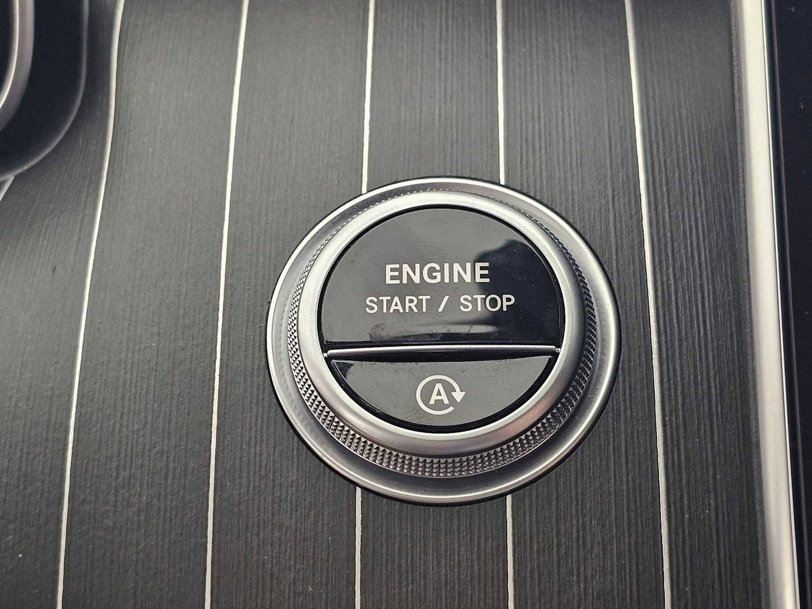 Used 2023 Mercedes-Benz C 300 Sedan image 30