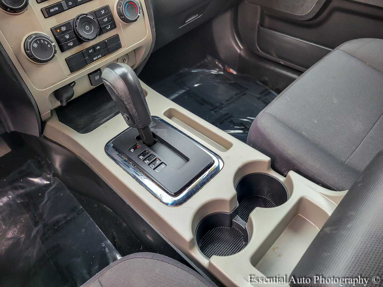 Used 2012 Ford Escape XLT image 18