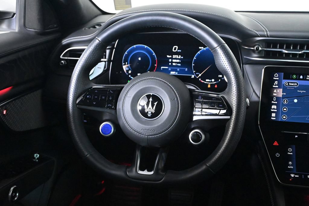 Used 2025 Maserati Grecale GT AWD/4WD image 10