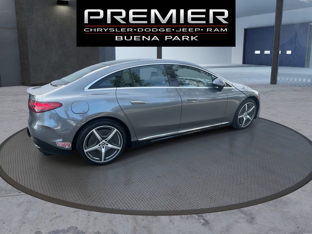 Used 2023 Mercedes-Benz EQE 500 4MATIC Sedan w/ Exclusive Trim Package image 8