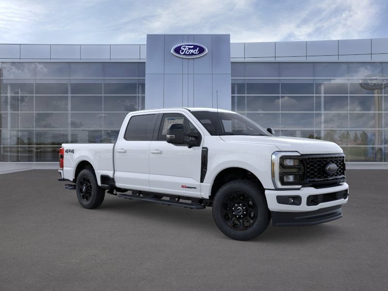 New 2026 Ford F250 Lariat w/ Black Appearance Package