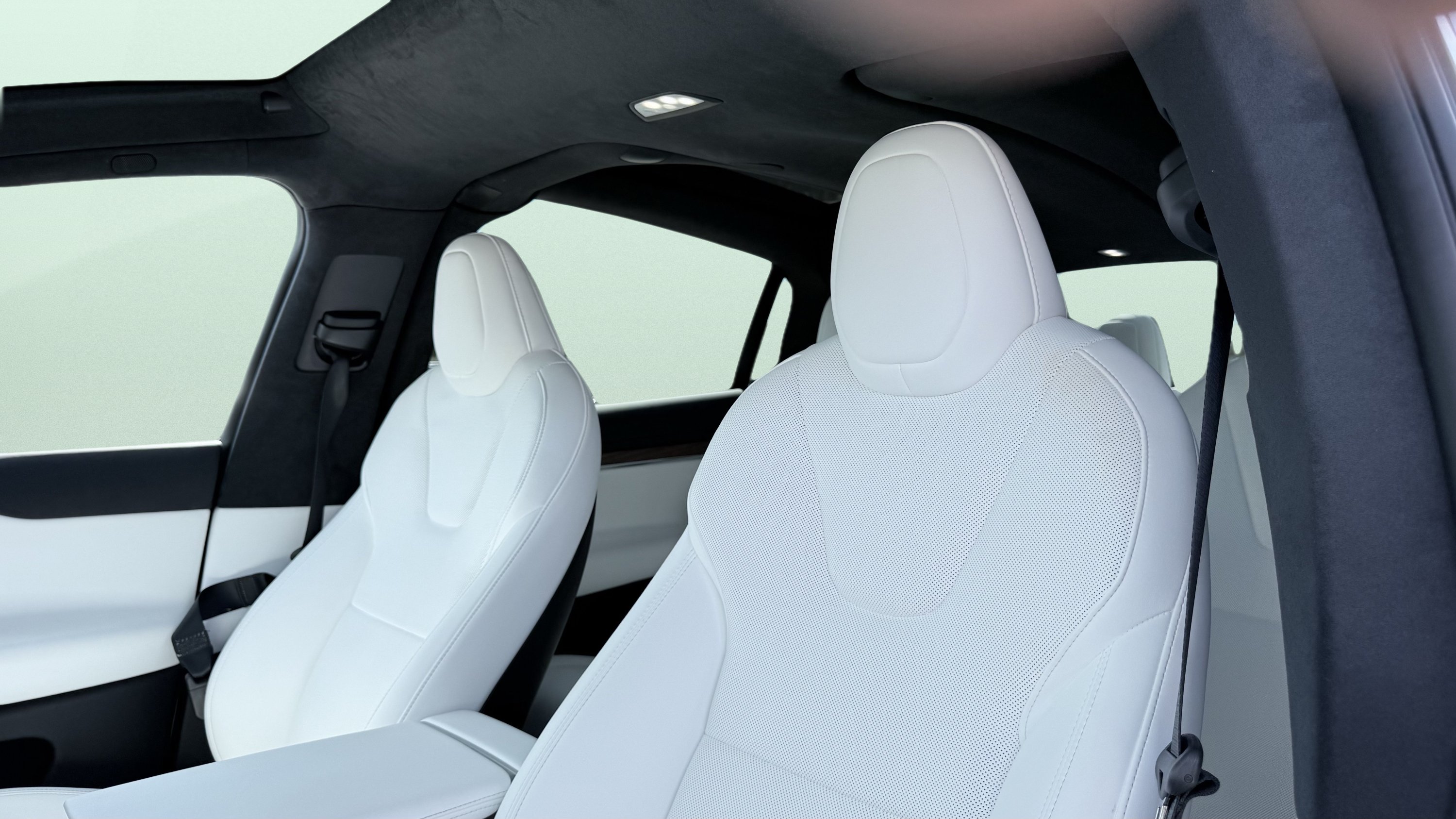 Used 2025 Tesla Model X AWD/4WD image 25