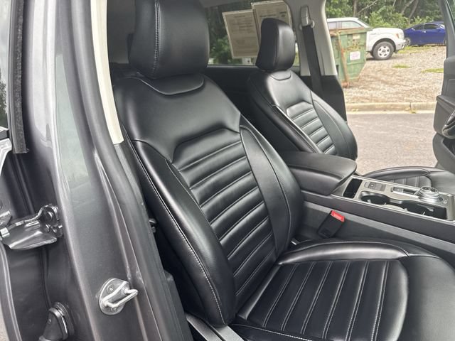 Certified 2024 Ford Edge SEL AWD/4WD image 23