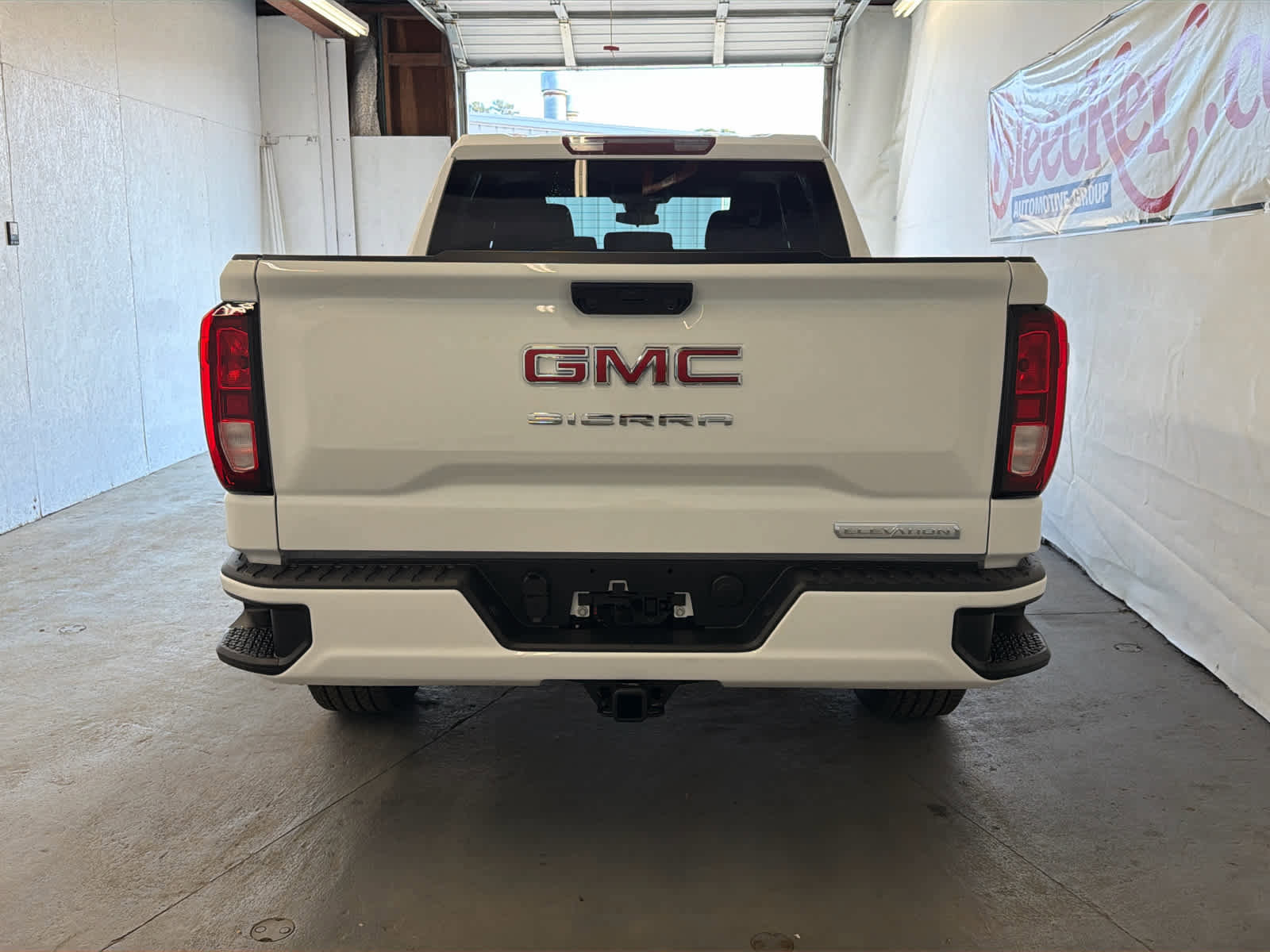 New 2026 GMC Sierra 1500 Elevation image 6
