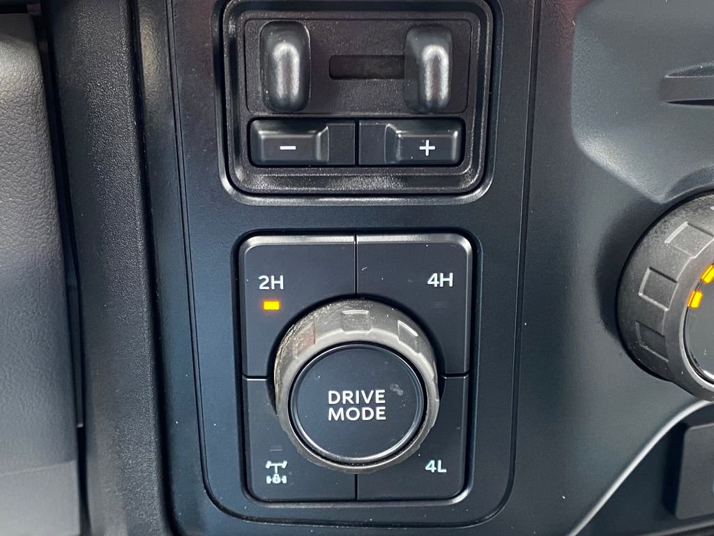 Used 2023 Ford F250 XL w/ Snow Plow Prep Package image 29