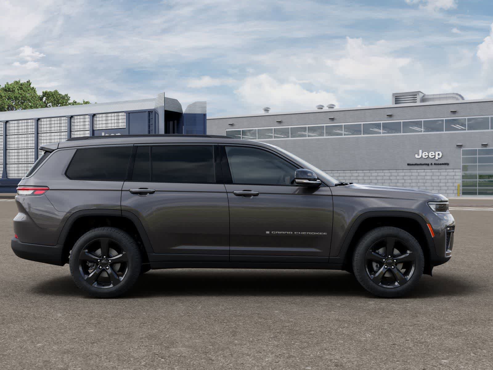 New 2026 Jeep Grand Cherokee L Limited w/ Limited Altitude Package AWD/4WD image 21