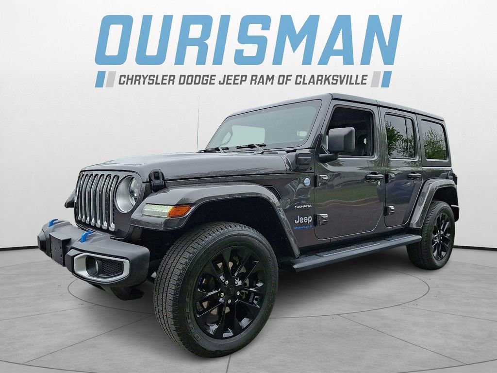 Used 2023 Jeep Wrangler Unlimited Sahara w/ Cold Weather Group AWD/4WD image 3