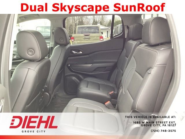 Used 2023 GMC Acadia SLT w/ Elevation Edition image 17