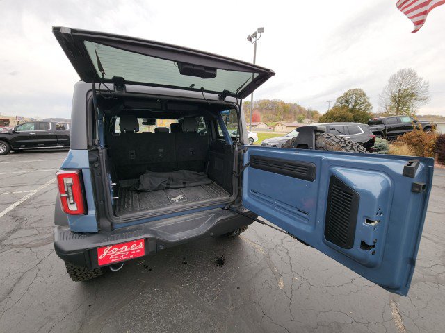 Used 2023 Ford Bronco Badlands image 20