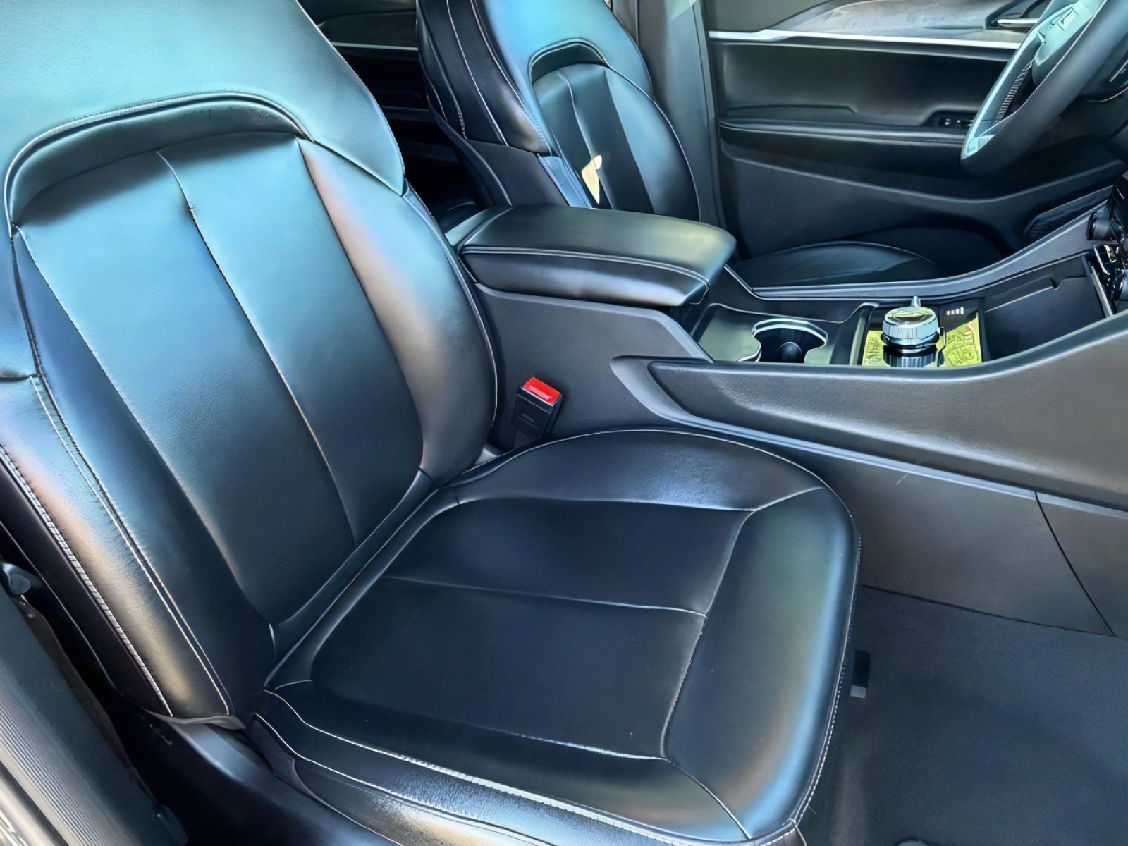 Used 2024 Jeep Grand Cherokee L Limited w/ Trailer Tow Package image 31