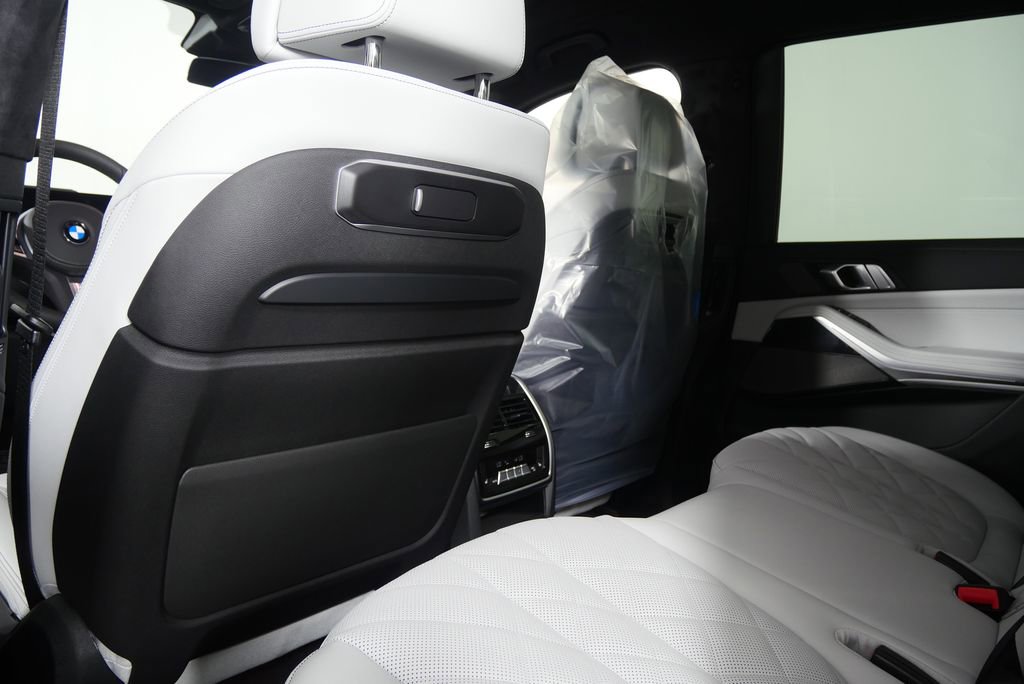 Certified 2026 BMW X7 xDrive40i image 18