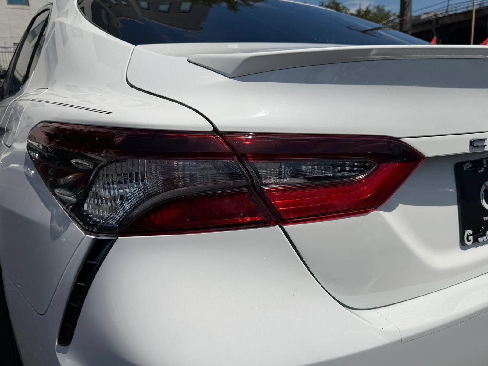 Used 2021 Toyota Camry SE FWD image 11