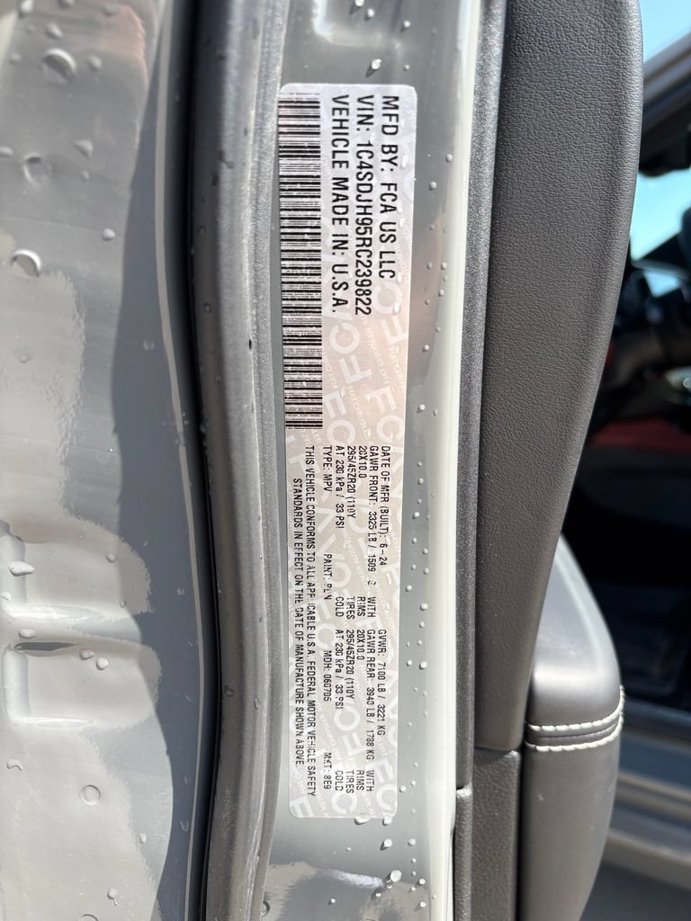 Used 2024 Dodge Durango SRT Hellcat AWD/4WD image 38