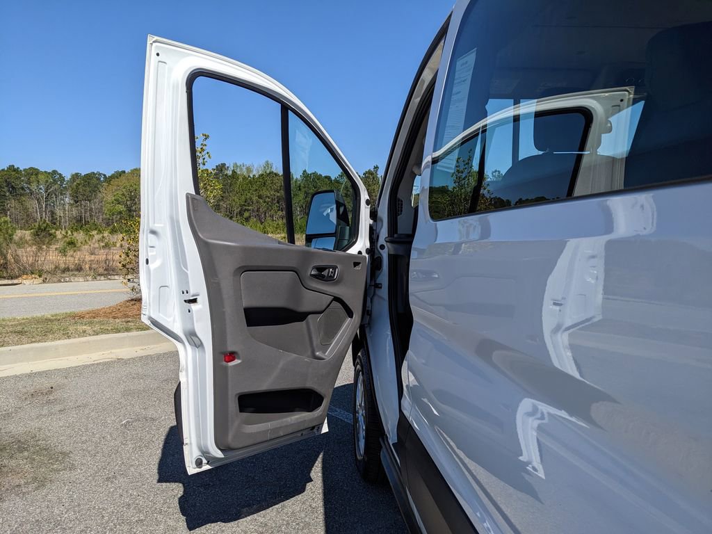 Used 2023 Ford Transit 350 XLT image 50