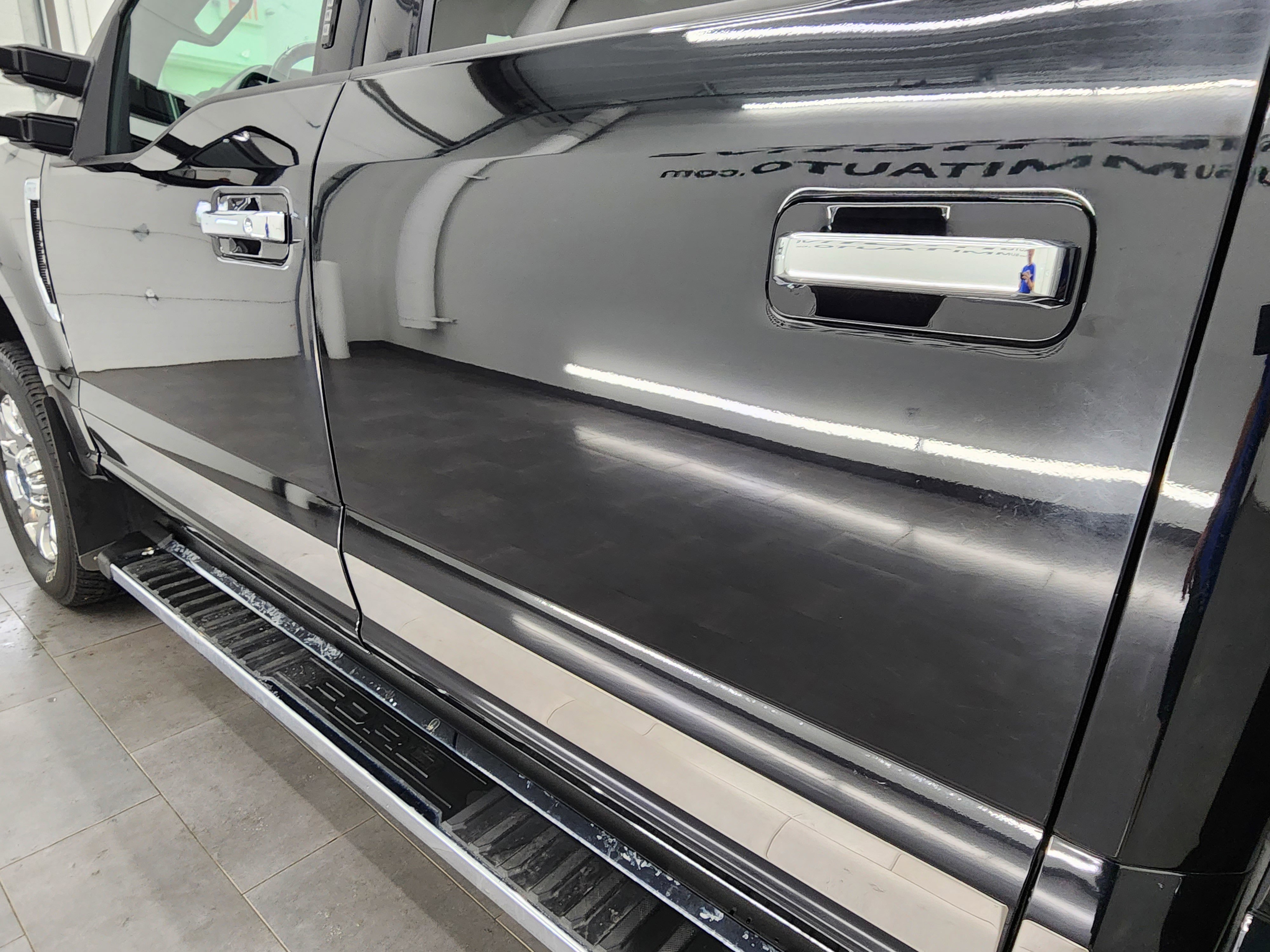 Used 2021 Ford F250 Lariat w/ Chrome Package image 33