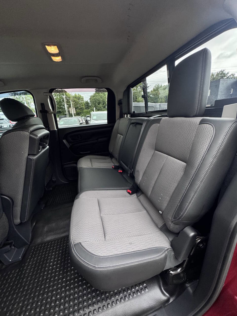Used 2019 Nissan Titan S w/ S Utility Package image 14