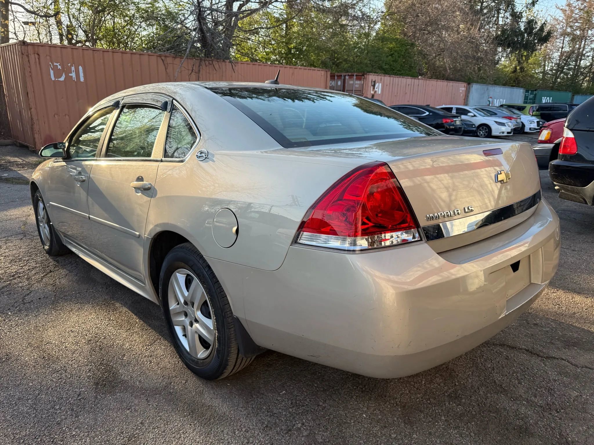 Used 2009 Chevrolet Impala LS image 4