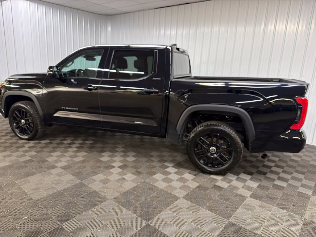 Used 2024 Toyota Tundra Limited AWD/4WD image 4