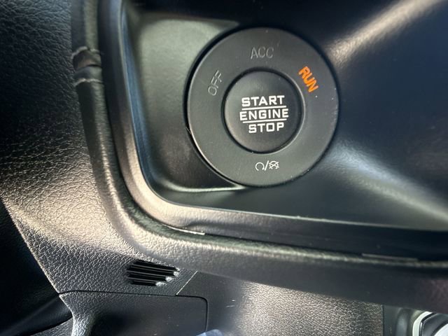 Used 2024 Jeep Wrangler Unlimited Rubicon w/ Technology Group image 16