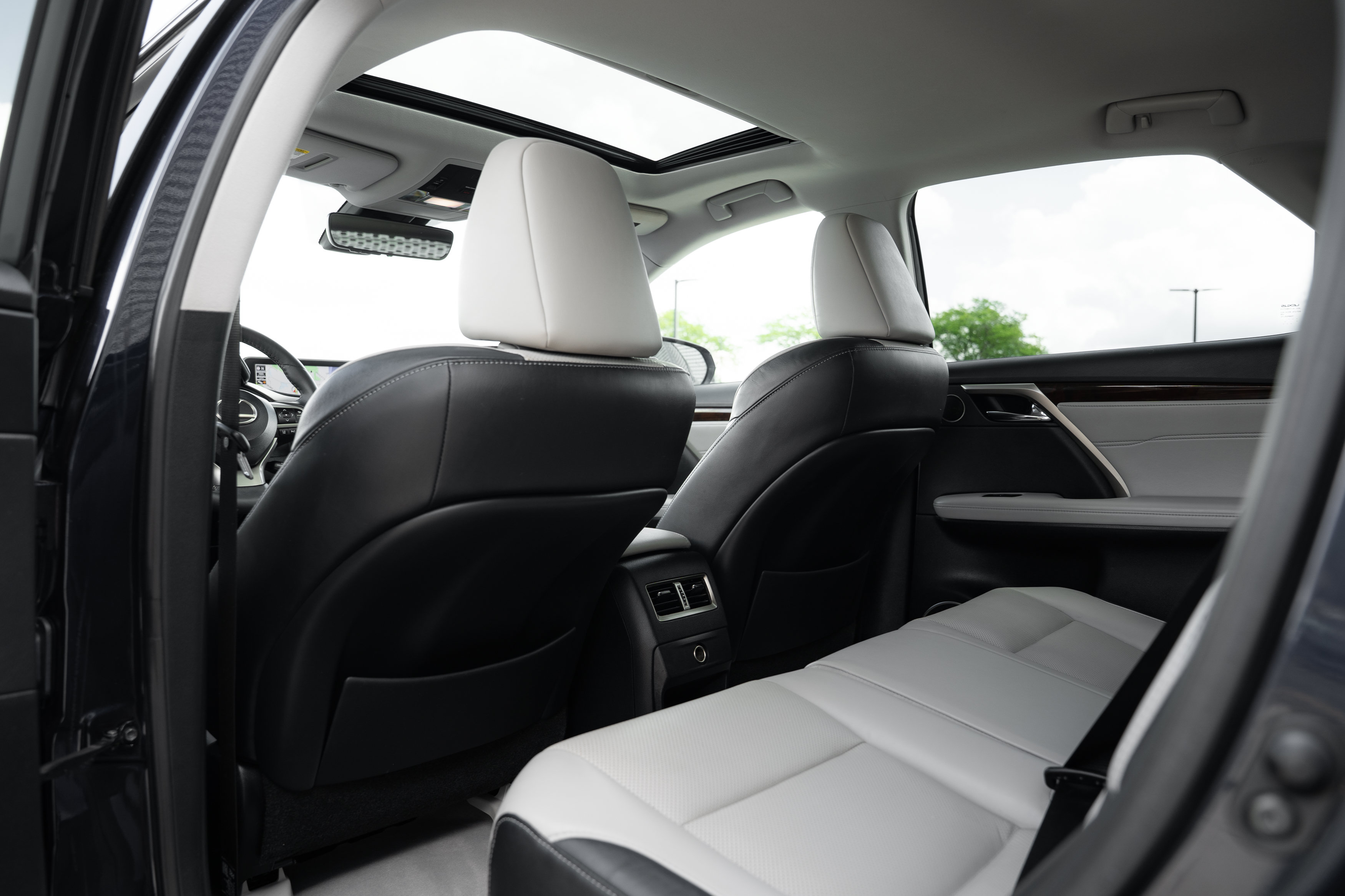 Used 2017 Lexus RX 350 AWD w/ Premium Package image 27